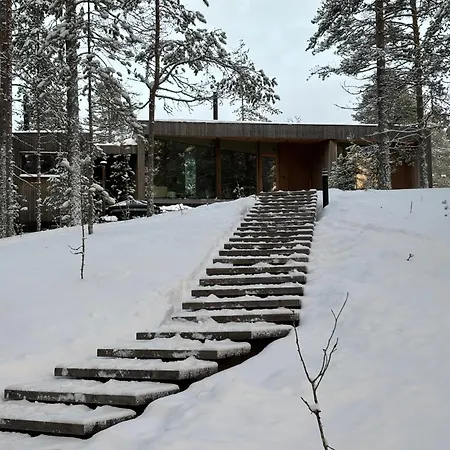 Villa Jaekaelae - An Architectural Wooden By The